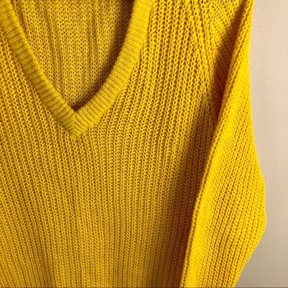80's Vintage brand Workshop yellow deep v neck knitted long sleeve sweater sz M - Picture 3 of 6